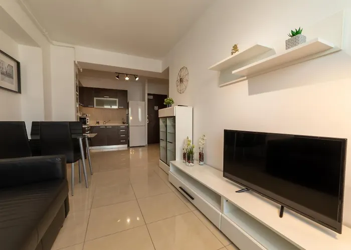 Nobel: Premium Two-room In Bucharest's Center! * Bukurešť