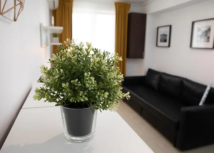 Nobel: Premium Two-room In Bucharest's Center! Daire Bükreş